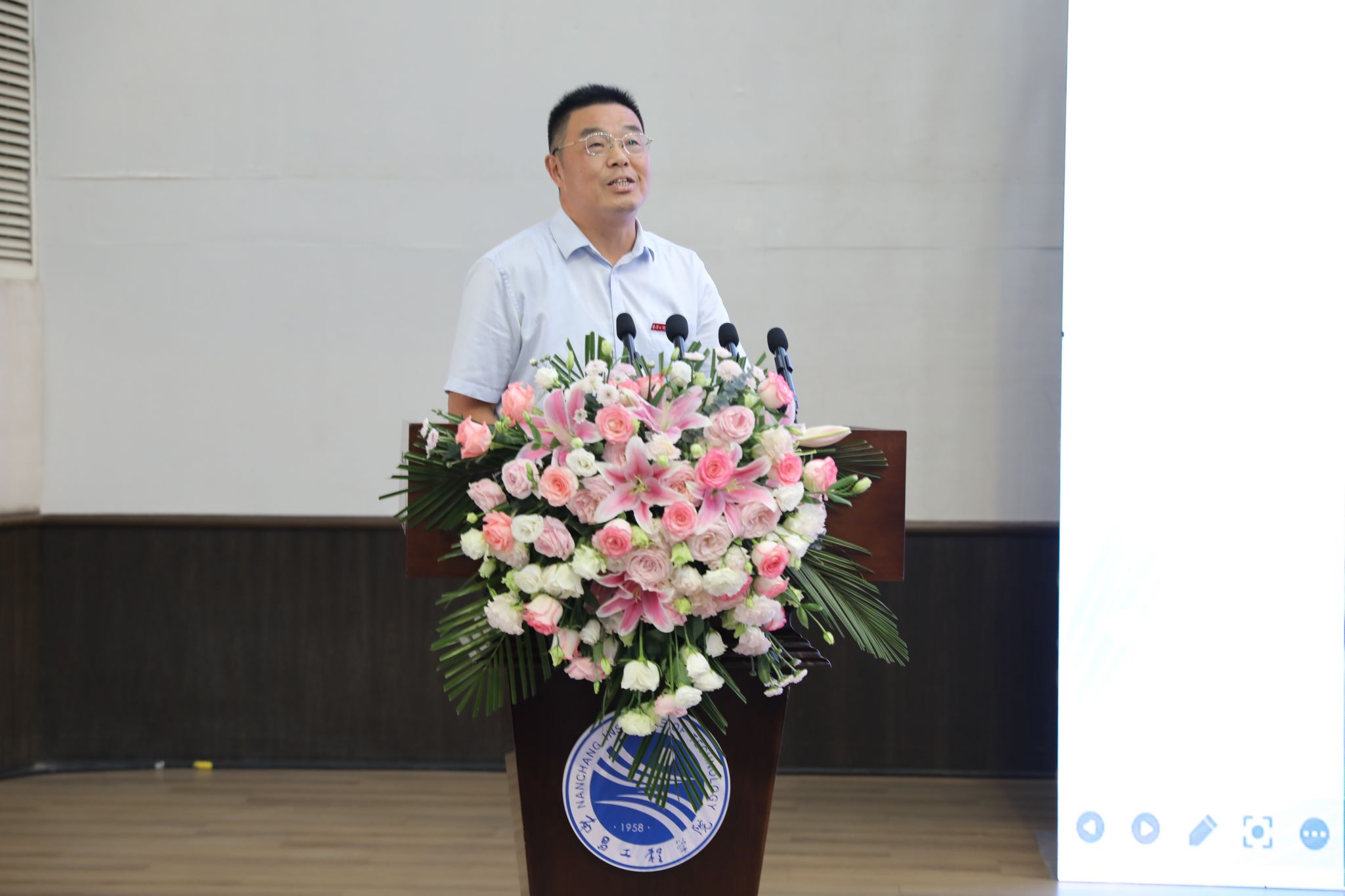 m88.com,明升娱乐app